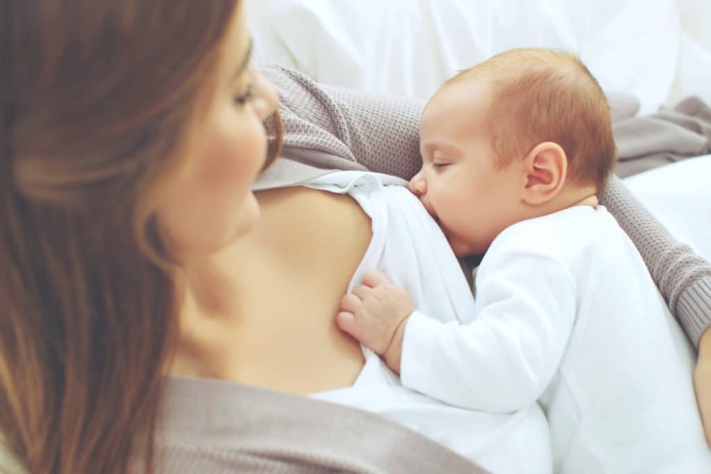 Learn simple tips for a breastfeeding pain relief. Breastfeeding should be fun!